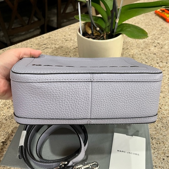 π₯π₯ MARC JACOBS THE BOX BAG/CROSSBODY  (NWT) Retails $425π₯π₯ - Picture 15 of 16